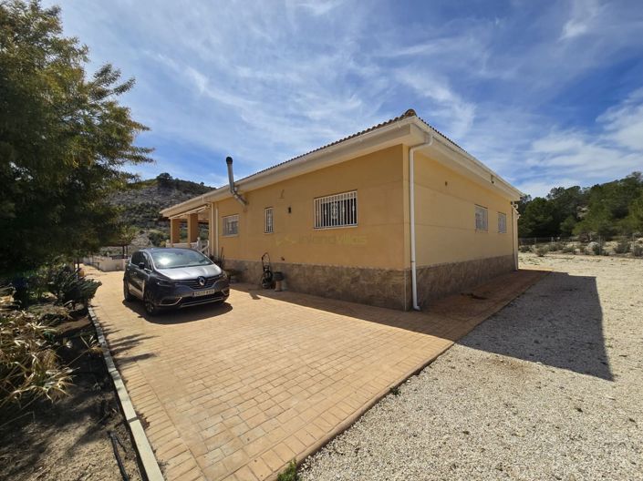 Image No.28-4 Bed Villa for sale