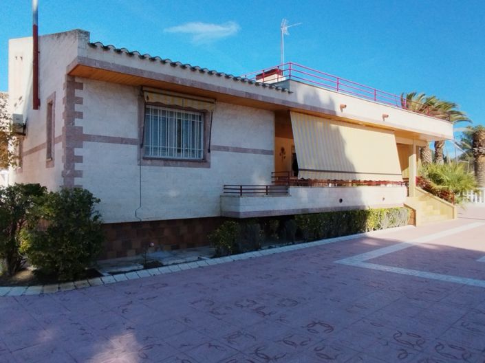 Image No.23-3 Bed Villa for sale