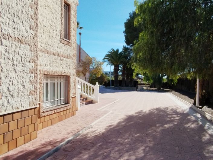 Image No.28-3 Bed Villa for sale