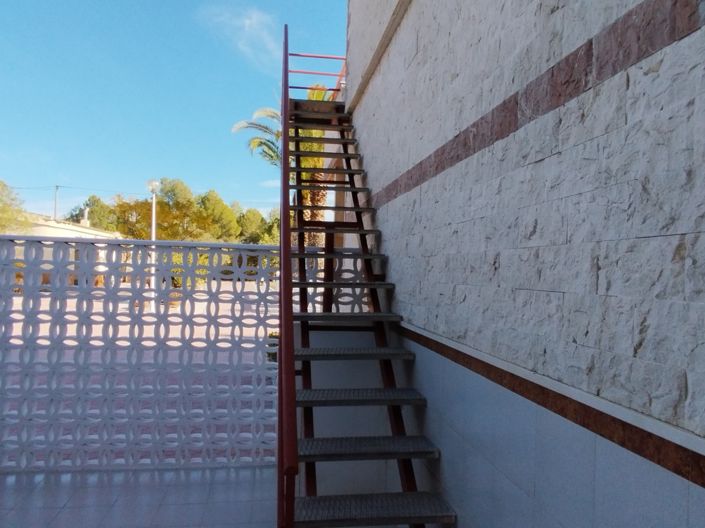 Image No.32-3 Bed Villa for sale