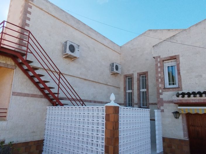 Image No.48-3 Bed Villa for sale