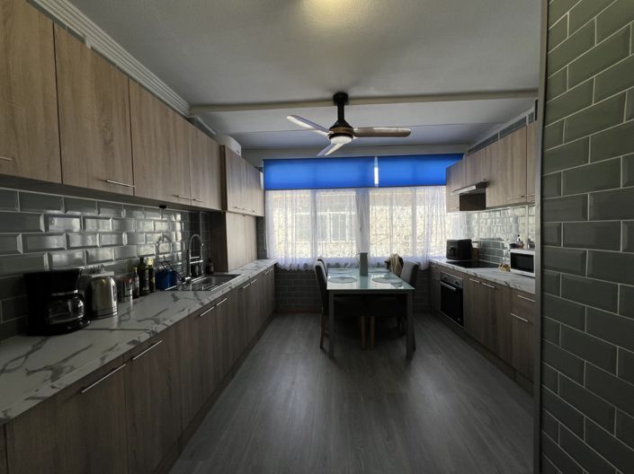 Image No.15-3 Bed Apartment for sale