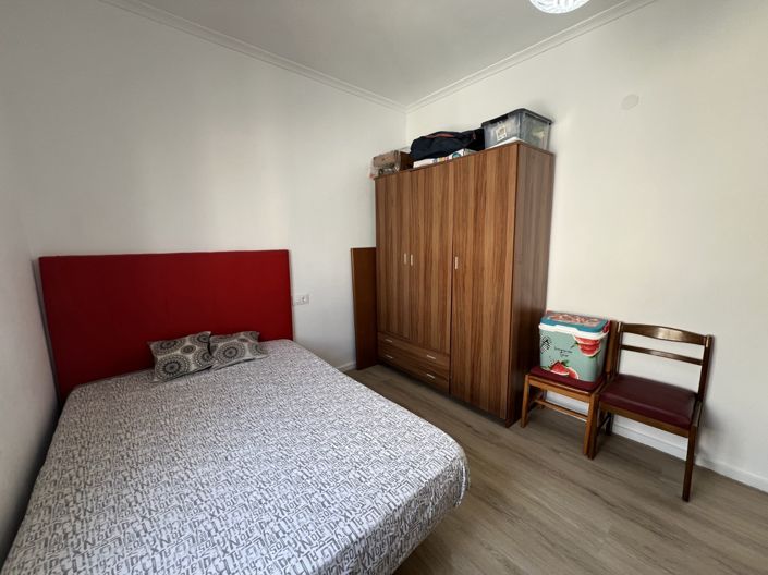 Image No.10-3 Bed Apartment for sale