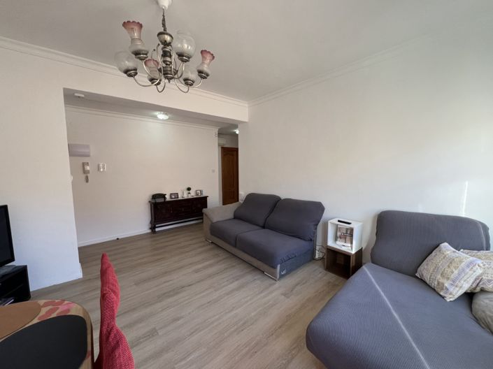 Image No.3-3 Bed Apartment for sale