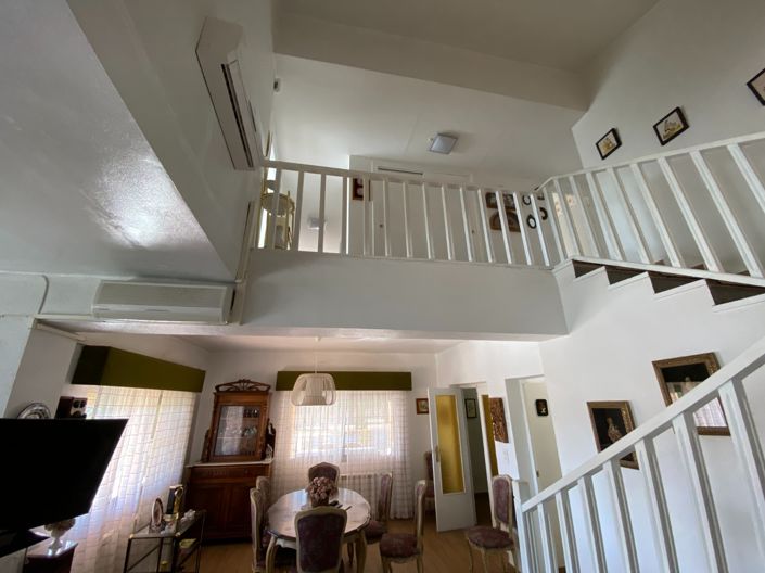 Image No.12-4 Bed Country House for sale