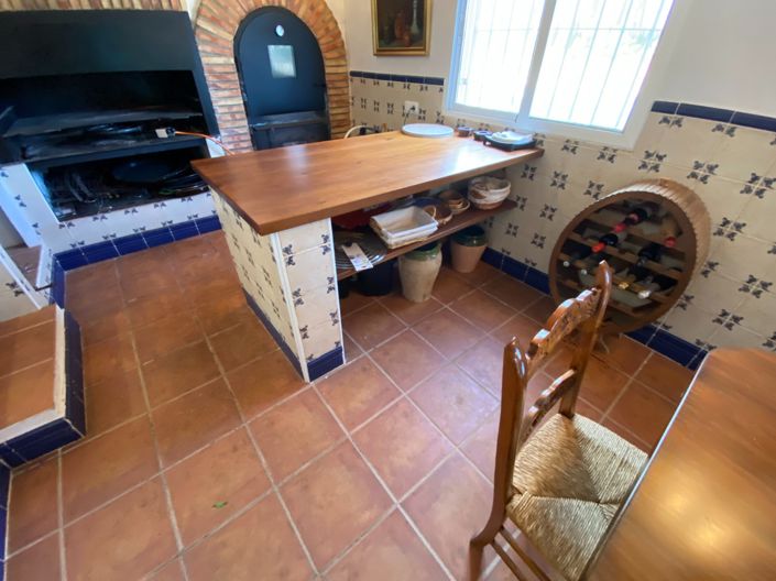 Image No.48-4 Bed Country House for sale