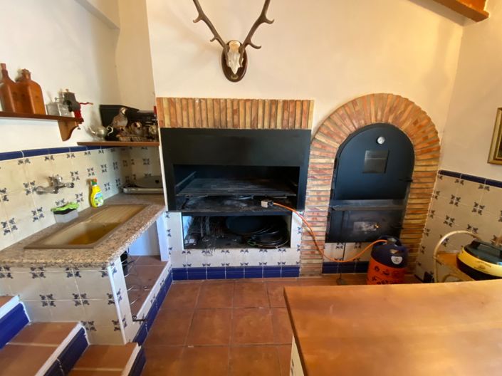 Image No.49-4 Bed Country House for sale