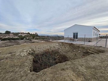 o1jh1kkbsg1tke1jj11m1o175ki4p3e