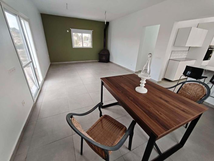 Image No.18-3 Bed Villa for sale