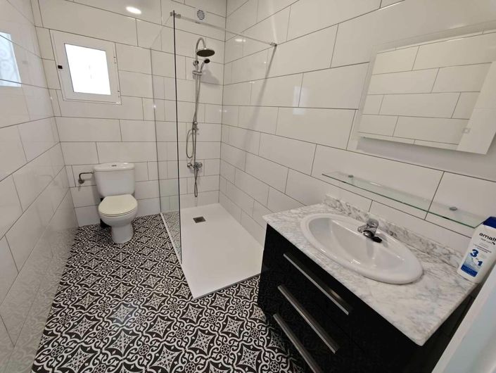 Image No.22-3 Bed Villa for sale