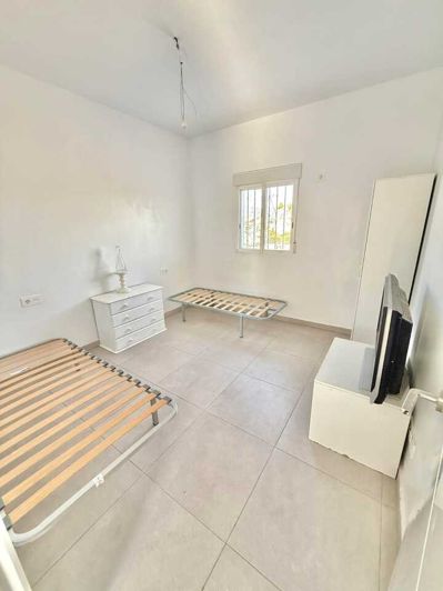 Image No.28-3 Bed Villa for sale