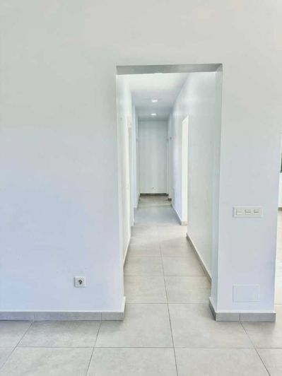 Image No.48-3 Bed Villa for sale