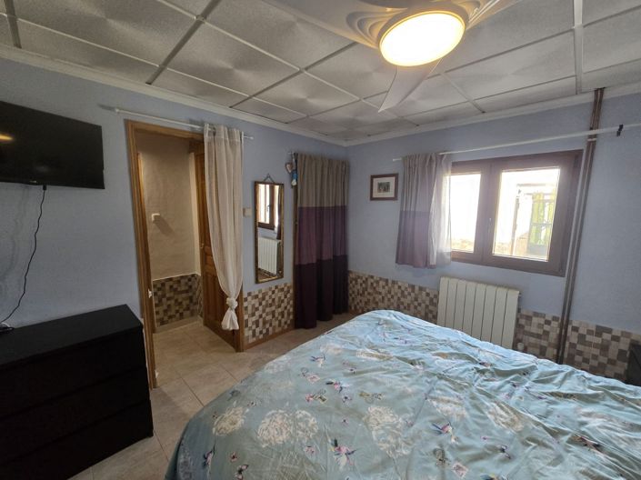 Image No.25-5 Bed Villa for sale