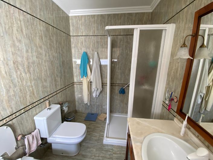 Image No.23-7 Bed Townhouse for sale