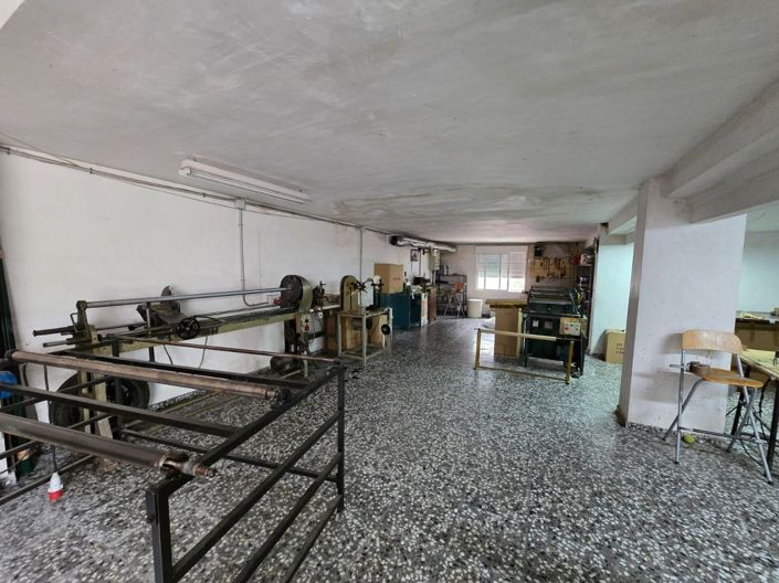 Image No.25-3 Bed Country House for sale