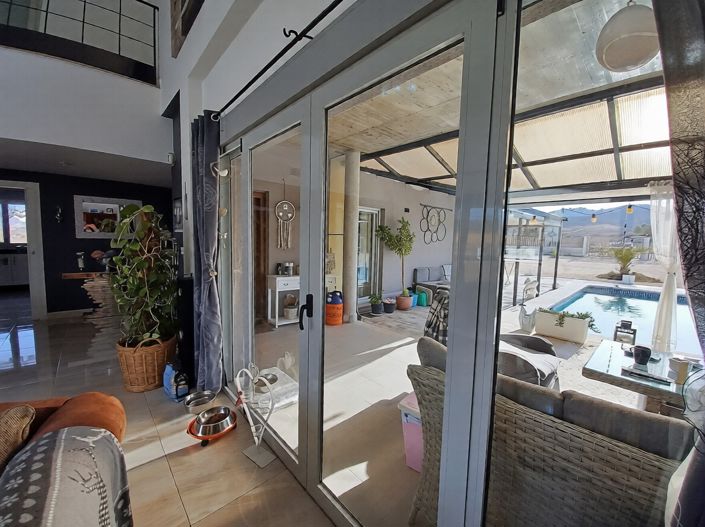 Image No.14-3 Bed Villa for sale