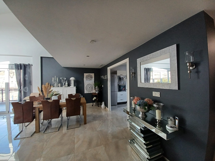 Image No.19-3 Bed Villa for sale