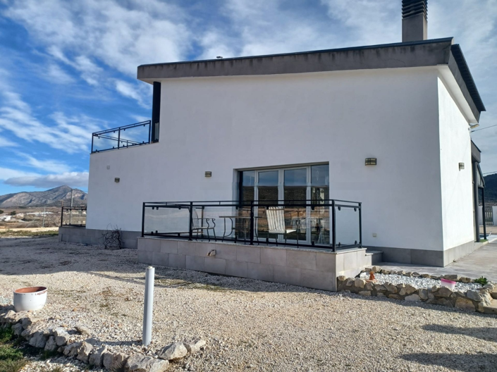 Image No.7-3 Bed Villa for sale