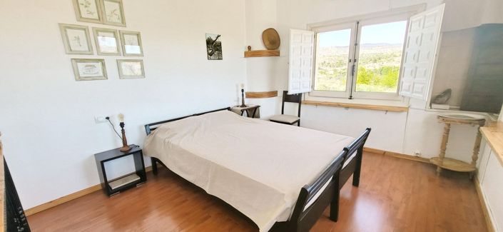 Image No.24-2 Bed Villa for sale