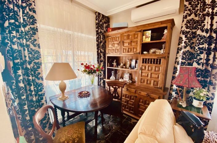 Image No.23-2 Bed Property for sale