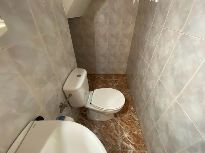 Image No.10-4 Bed Townhouse for sale