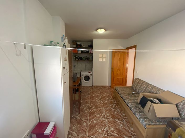 Image No.24-4 Bed Townhouse for sale