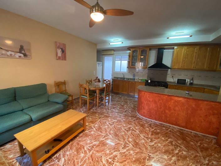 Image No.7-4 Bed Townhouse for sale