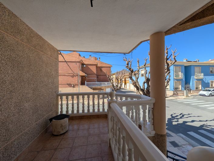 Image No.15-5 Bed Townhouse for sale