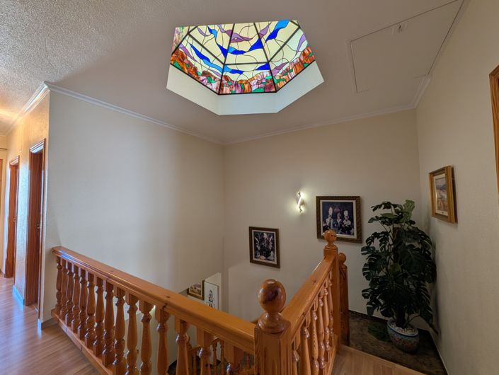 Image No.34-5 Bed Townhouse for sale