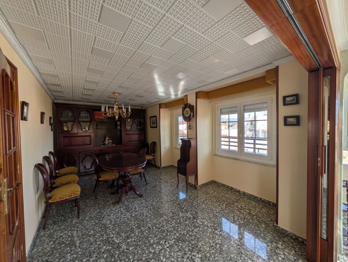 Image No.20-4 Bed Apartment for sale