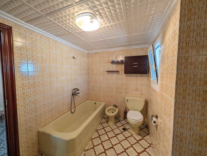 Image No.26-4 Bed Apartment for sale