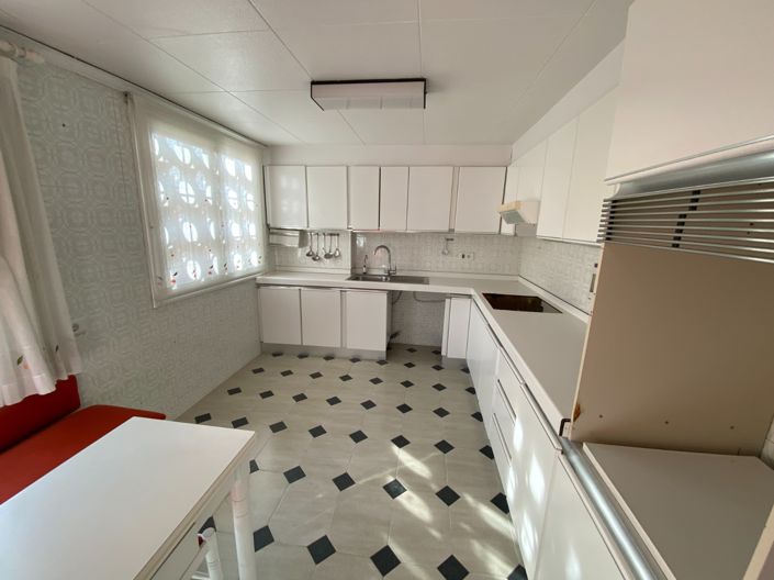 Image No.44-4 Bed Apartment for sale