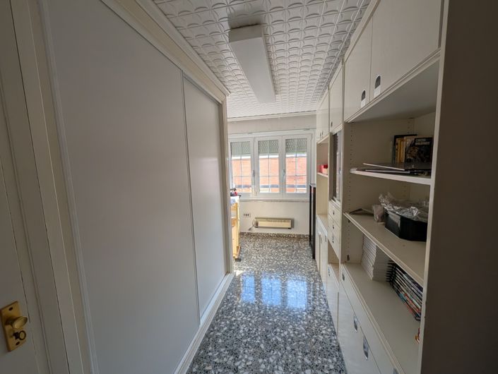 Image No.6-4 Bed Apartment for sale