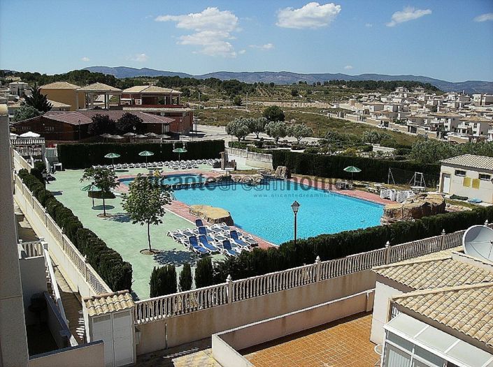 Image No.2-4 Bed Villa for sale