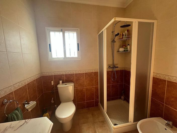 Image No.28-4 Bed Villa for sale