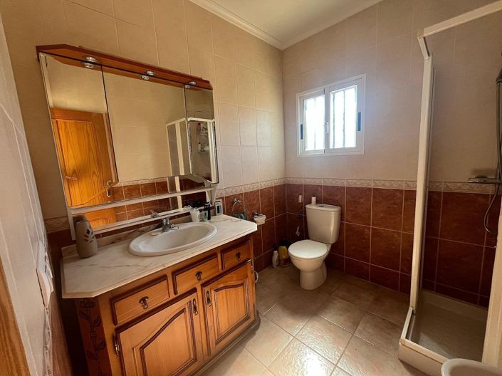 Image No.32-4 Bed Villa for sale