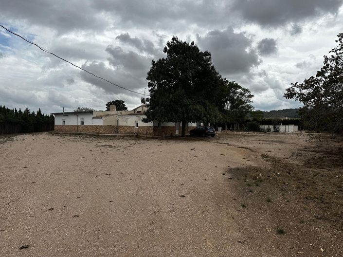 Image No.18-Villa de 4 chambres à vendre à Yecla