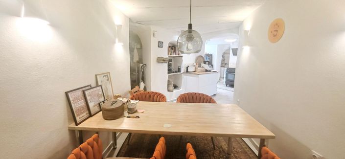 Image No.2-2 Bed House for sale