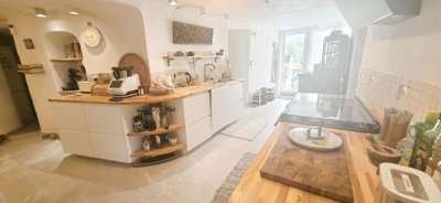 o1jlrhtp1actn17kpaka1u2u32c