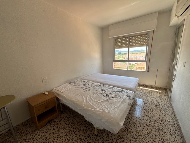 Image No.18-4 Bed Apartment for sale