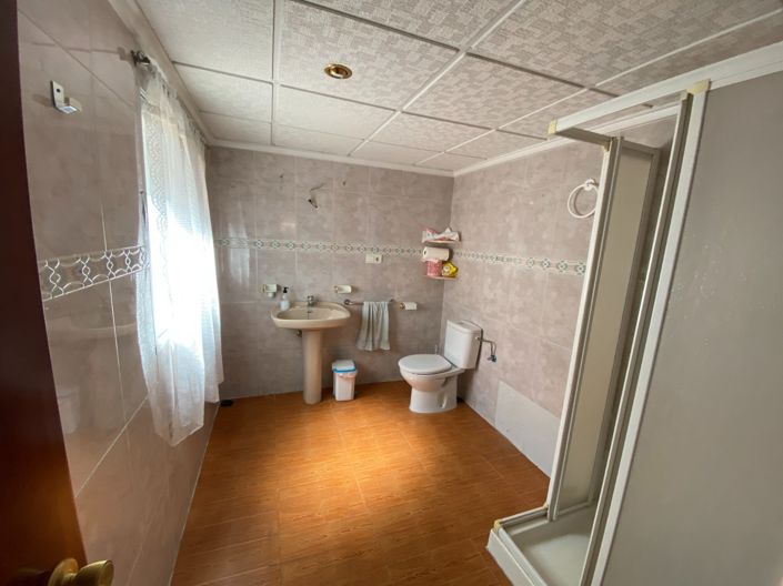 Image No.2-Appartement de 3 chambres à vendre à Sax