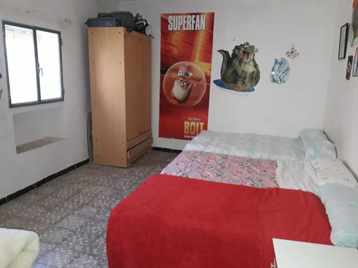 Image No.17-3 Bed Country House for sale