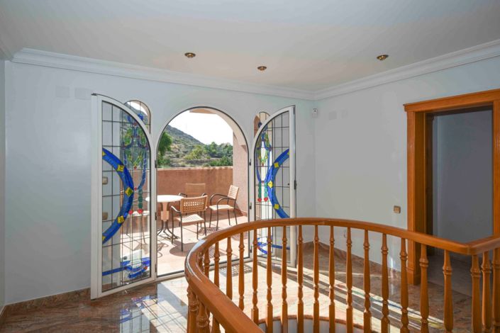 Image No.19-7 Bed Villa for sale