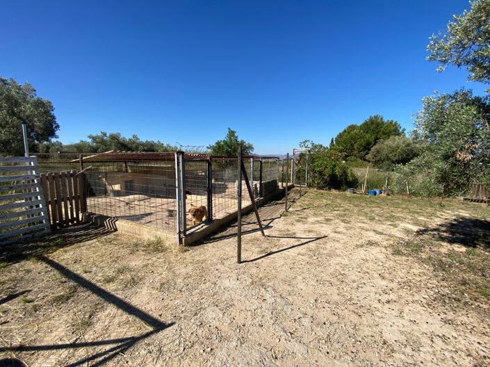 Image No.17-4 Bed Property for sale