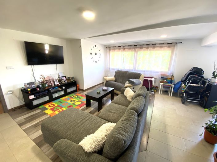 Image No.36-4 Bed Property for sale
