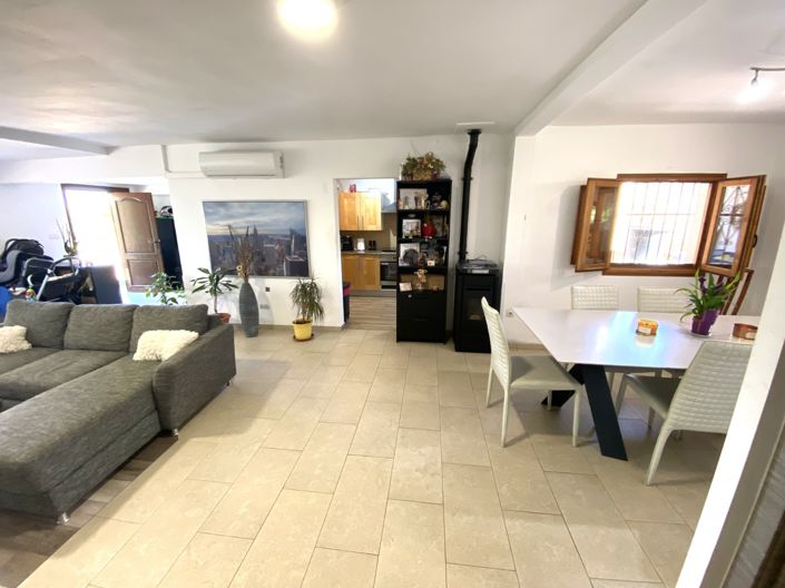 Image No.39-4 Bed Property for sale