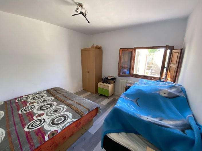 Image No.40-4 Bed Property for sale