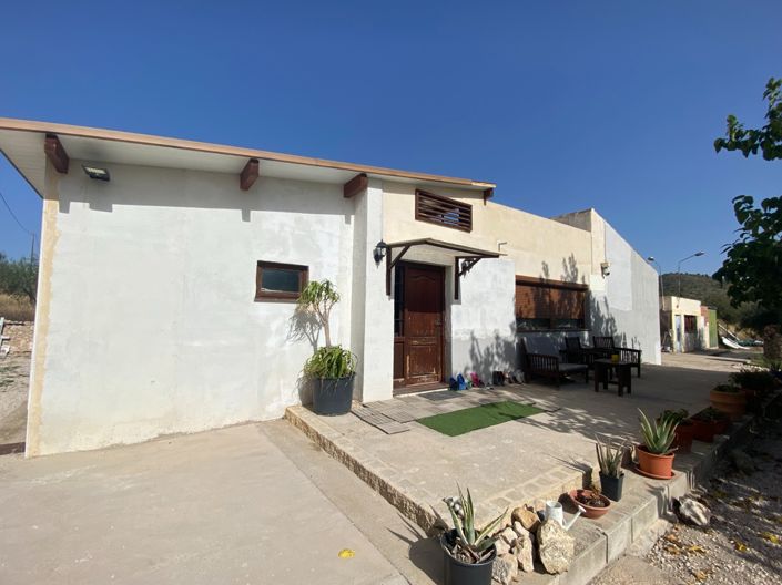 Image No.5-4 Bed Property for sale