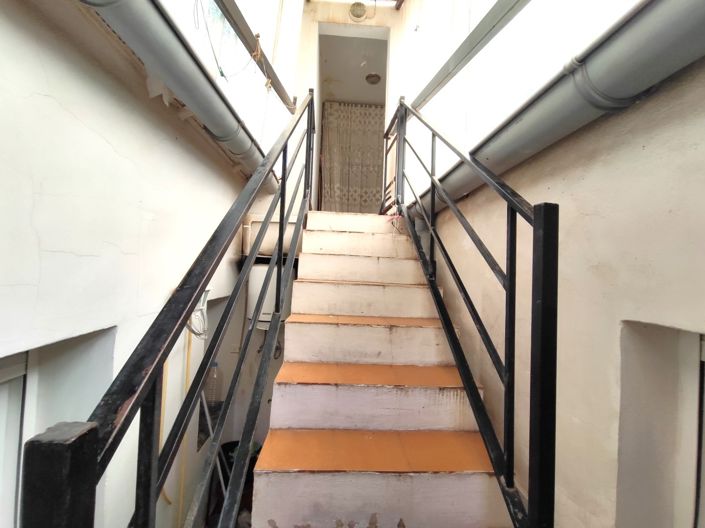 Image No.22-4 Bed Townhouse for sale