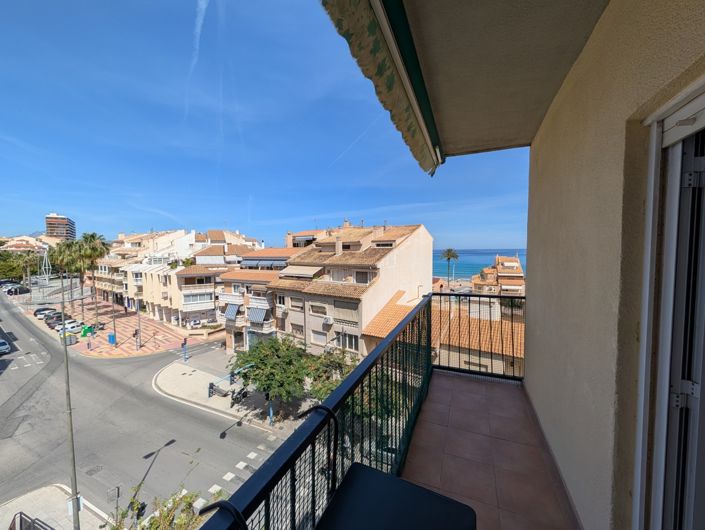 Image No.20-3 Bed Apartment for sale